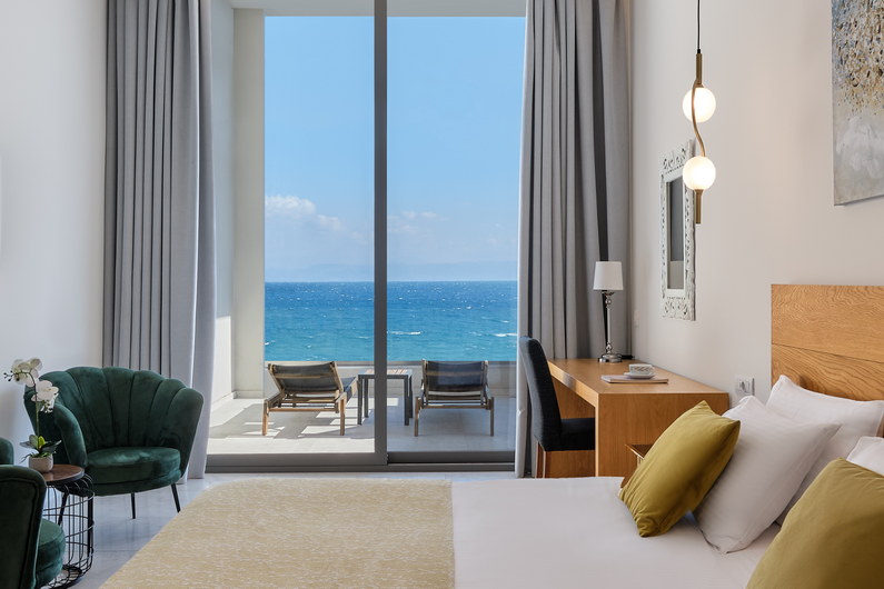 deluxe-suite-mythical-coast-mytilene-greece-012a-03